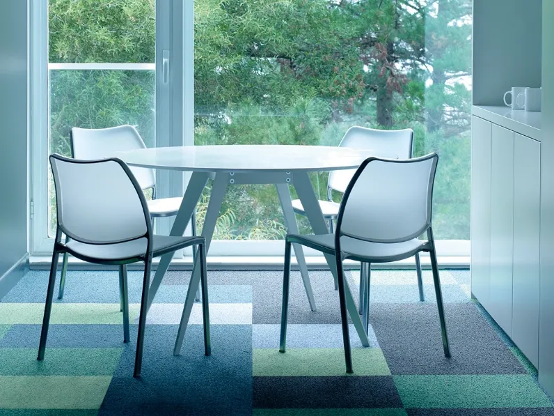 Tavolo rotondo Aise Metal Legs di Treku