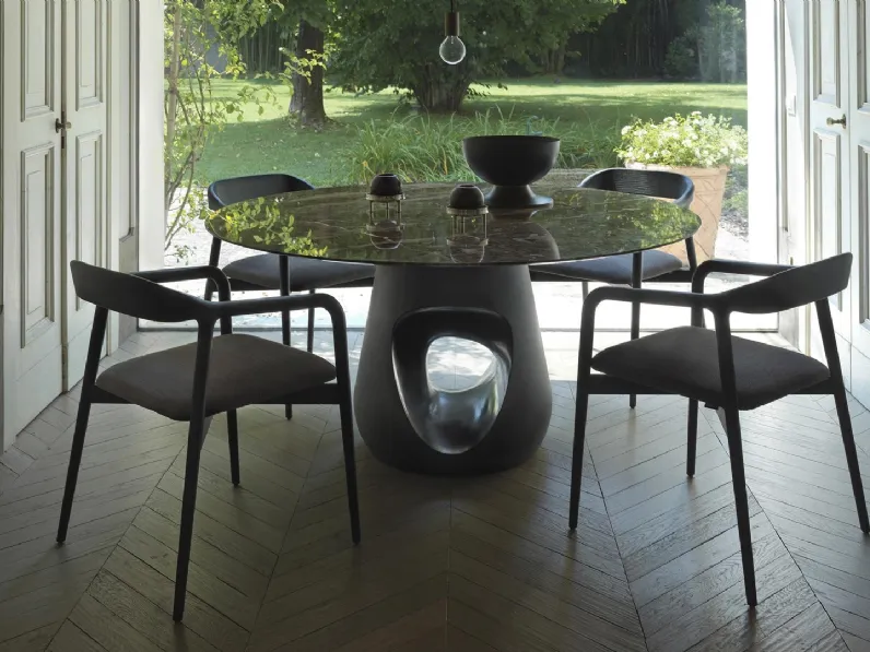 Tavolo Barbara Rotondo con top in marmo di Horm