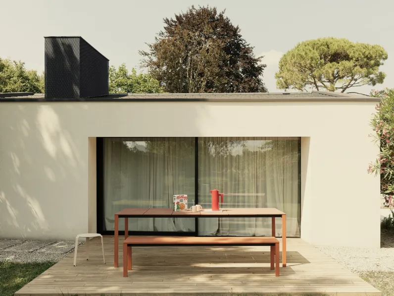 Tavolo Be-Easy Slatted di Kristalia