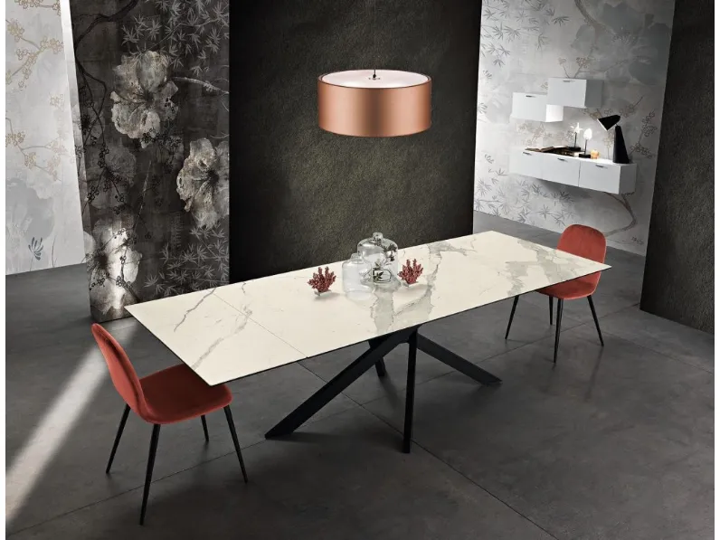 Tavolo Blair Statuario Venato Bianco di MaxHome