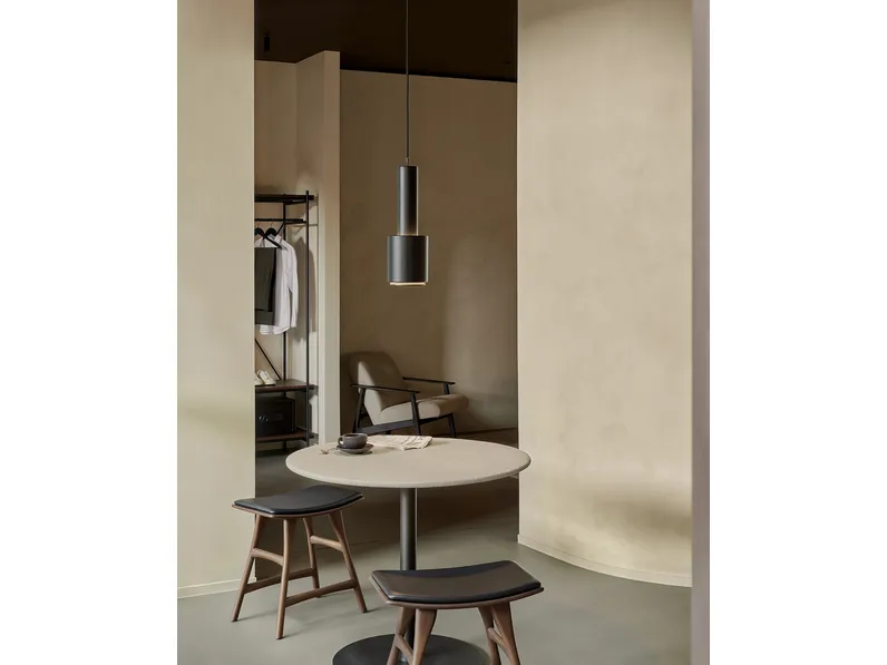 Tavolo Blend Lounge in microcemento di Ethnicraft