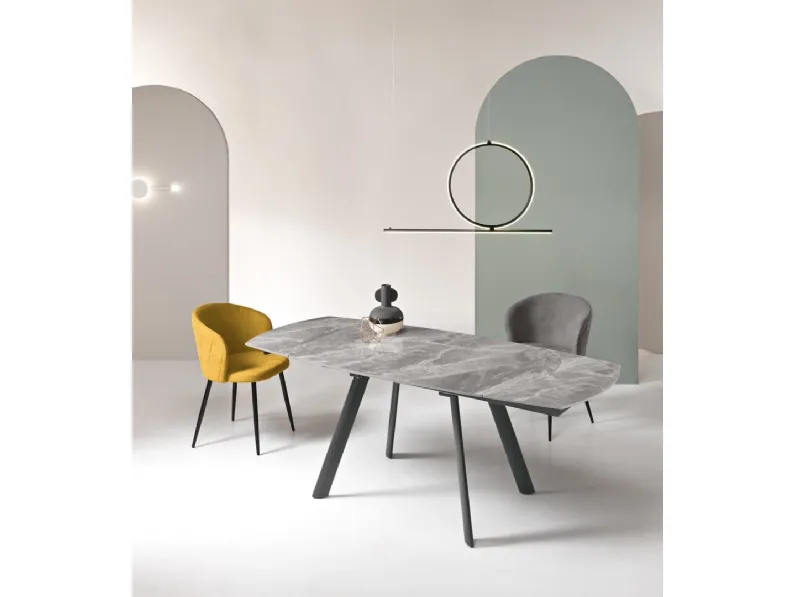 Tavolo allungabile Bud in pietra sinterizzata di Ikone Casa