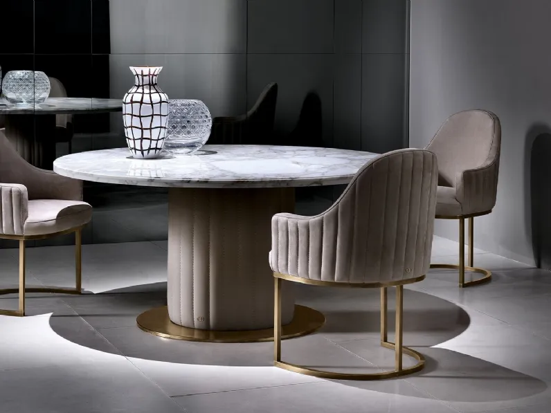 Tavolo Byron rotondo con piano in marmo di Daytona Home