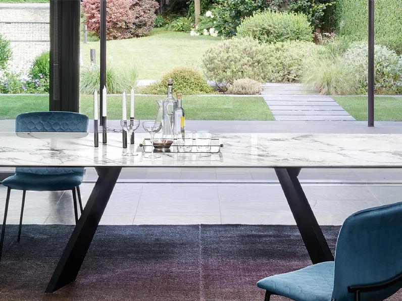 Tavolo fisso in ceramica Icaro di Calligaris