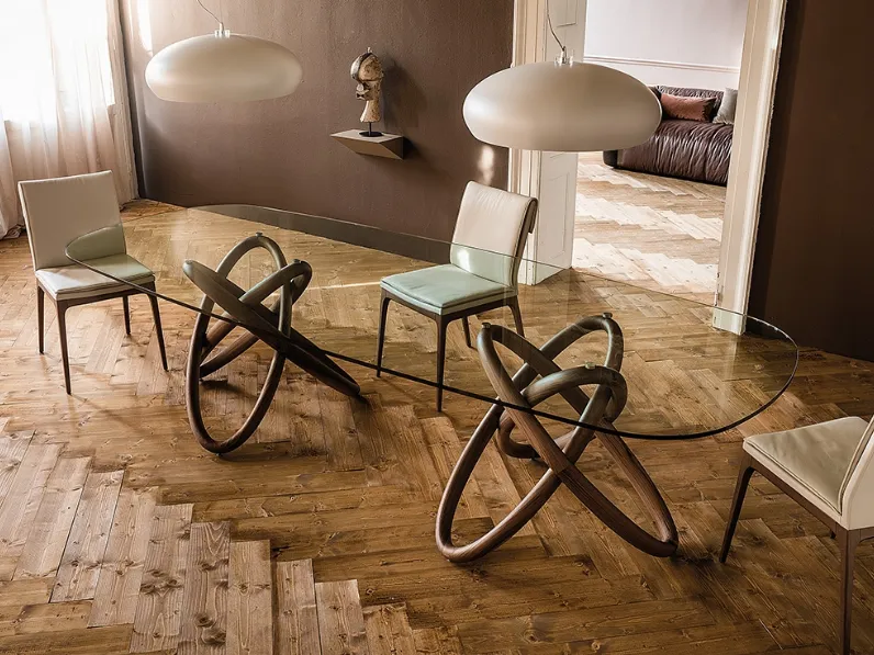 Tavolo con top in vetro e sostegno in legno Carioca di Cattelan Italia