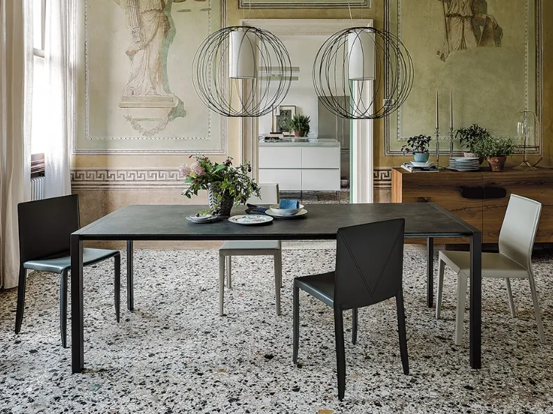 Tavolo allungabile con struttura in acciaio e piano in laminato Pedro Drive di Cattelan Italia