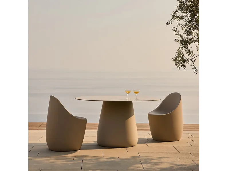 Tavolo Cobble Top HPL di Qeeboo