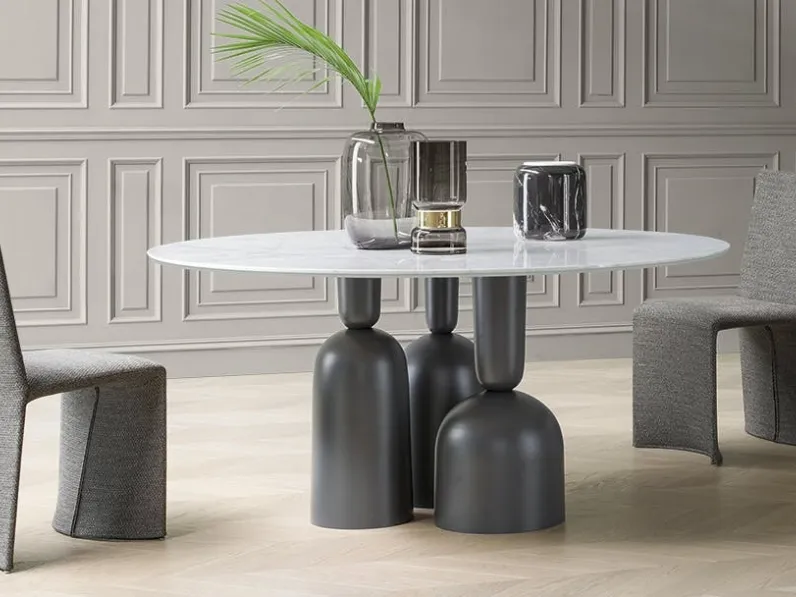 Tavolo rotondo con piano in marmo Cop di Bonaldo