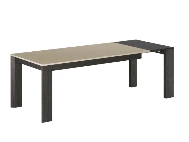 Tavolo allungabile Cosp Caranto con top in quarzo e struttura in massello di Veneta Cucine
