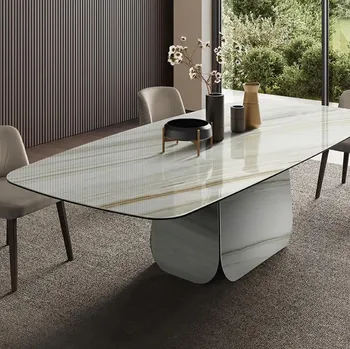 Tavolo Cubo in ceramica di Tafaruci