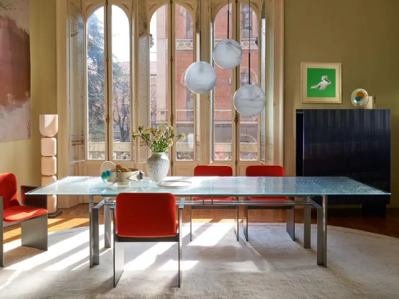 Tavolo con top in vetro increspato Dolce Laguna di Cassina