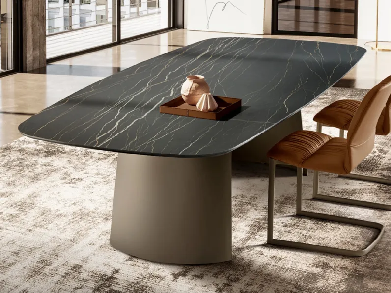 Tavolo Dorian con top in ceramica di Eforma