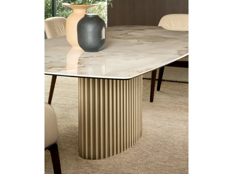 Tavolo Enea in ceramica di Riflessi