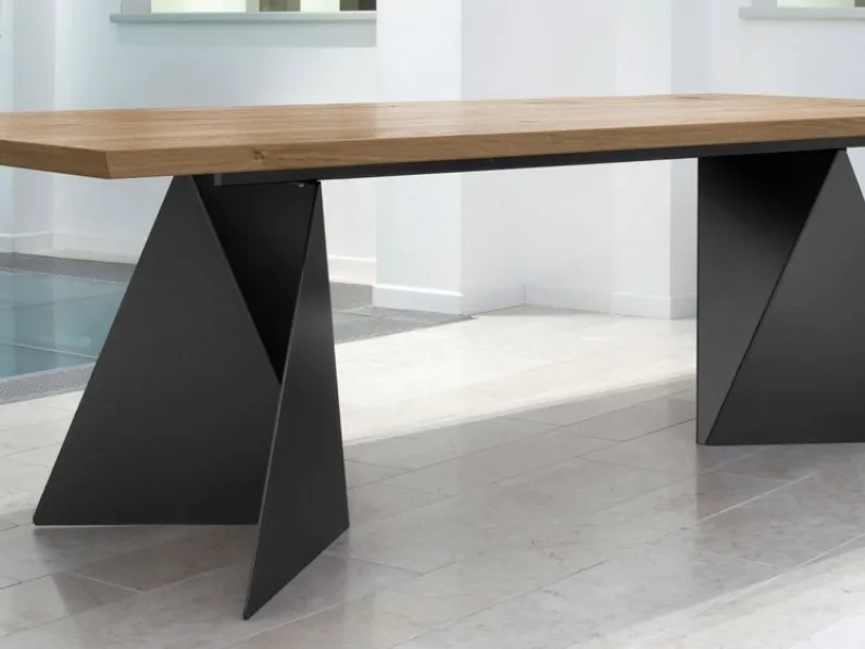 Tavolo in legno Euclide F di Domitalia