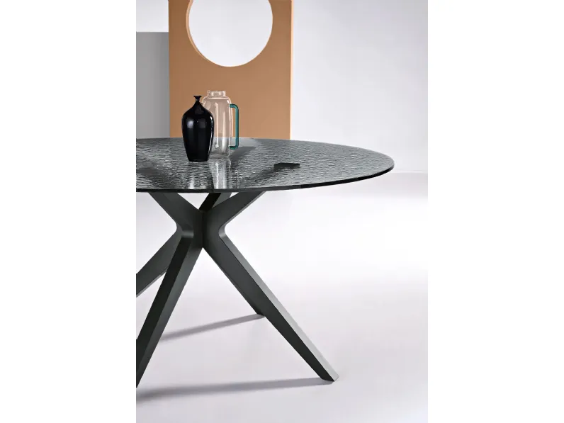 Tavolo rotondo in vetro martellato Fever 140 di Ikone Casa