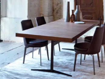 Tavolo in metallo e legno Fly di Flexform