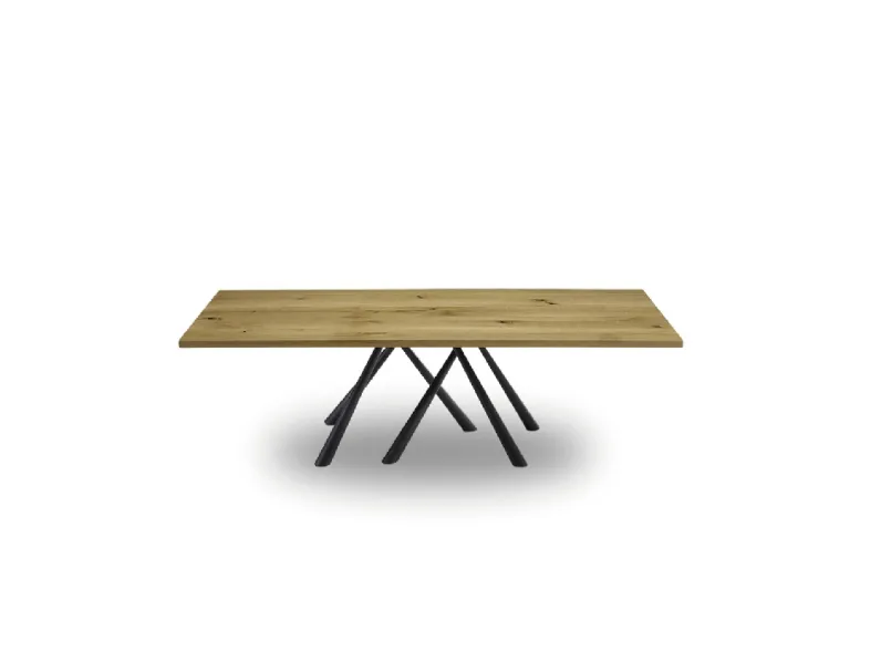 Tavolo Forest con top in legno massello e base in metallo di Midj