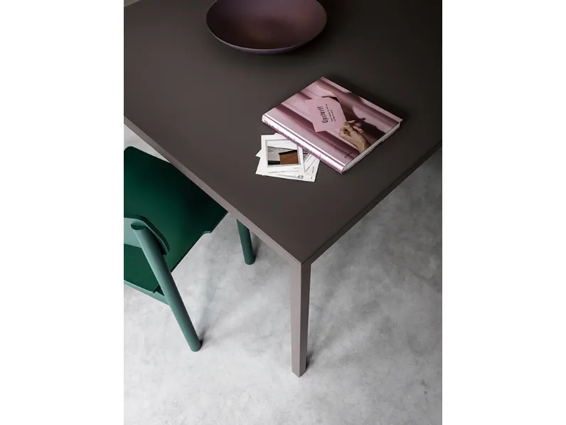 Tavolo quadrato in metallo Frame di Fantin