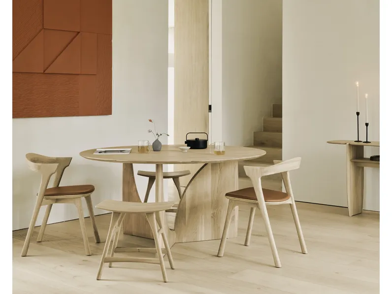 Tavolo in rovere Geometric di Ethnicraft
