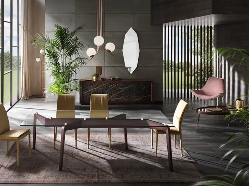 Tavolo Glide in vetro extrachiaro e base in massello di Frassino di Riflessi