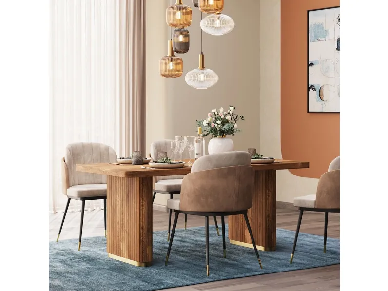 Tavolo Grace in legno di mango di Kare Design