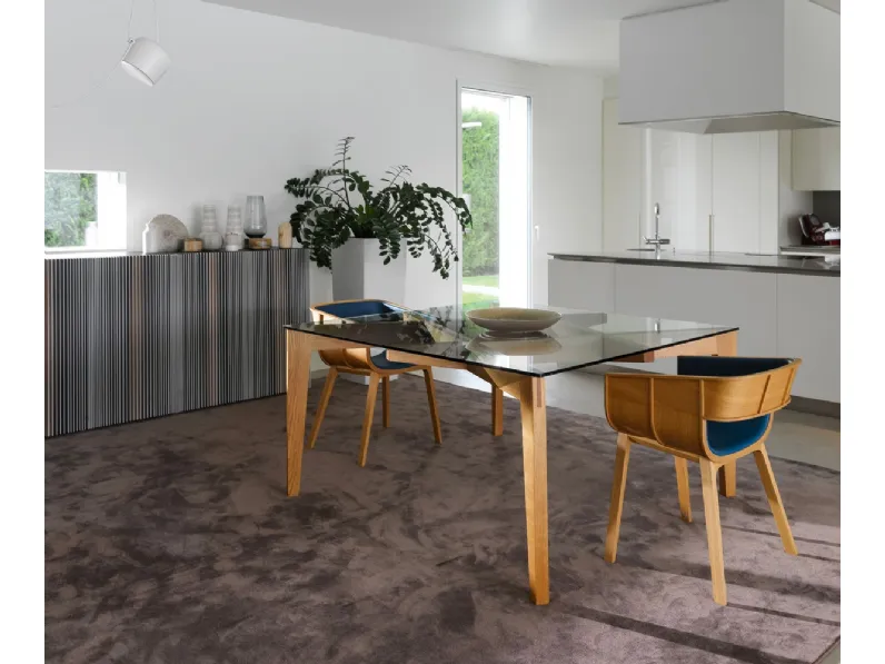 Tavolo con top in vetro e gambe in legno Autoreggente Quadrato di Horm