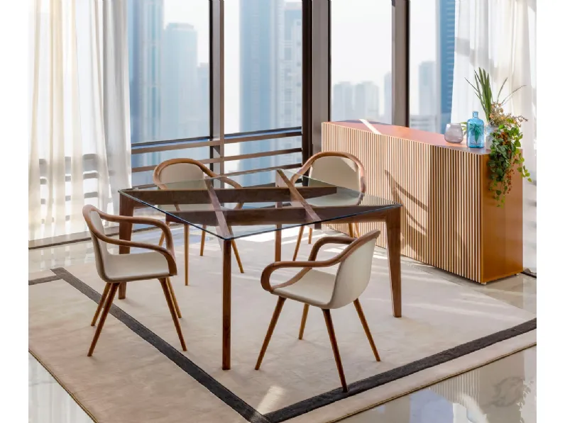 Tavolo con top in vetro e gambe in legno Autoreggente Quadrato di Horm