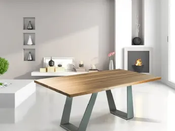 Il tavolo Infinity M5 di Bamart unisce design contemporaneo e funzionalità.