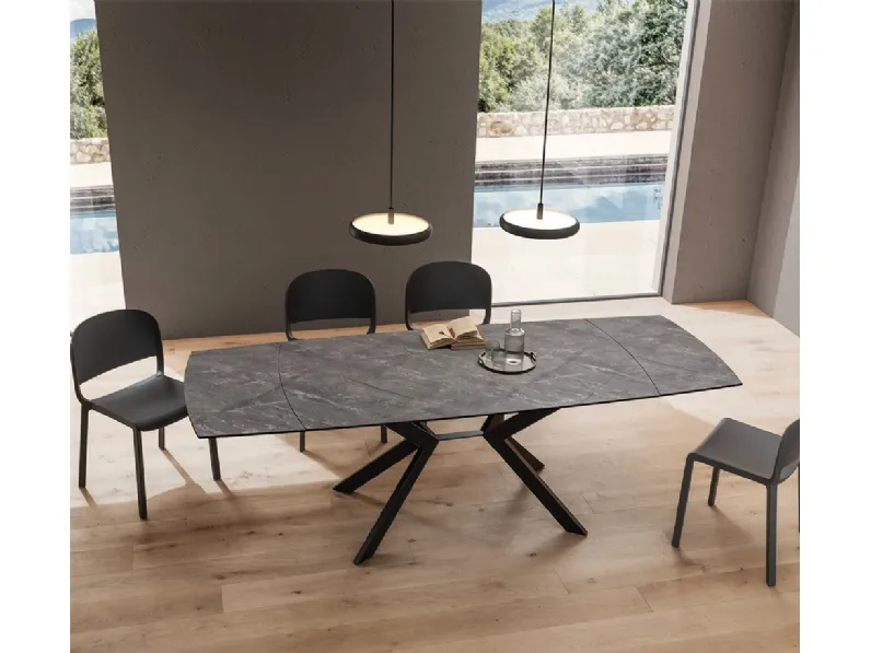 Tavolo allungabile Karim di La Primavera