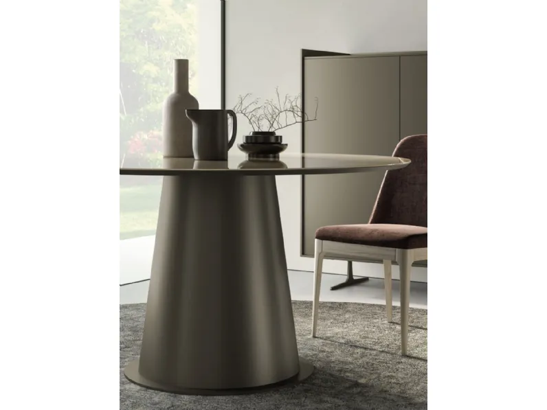 Tavolo rotondo Koni in laccato opaco di Orme