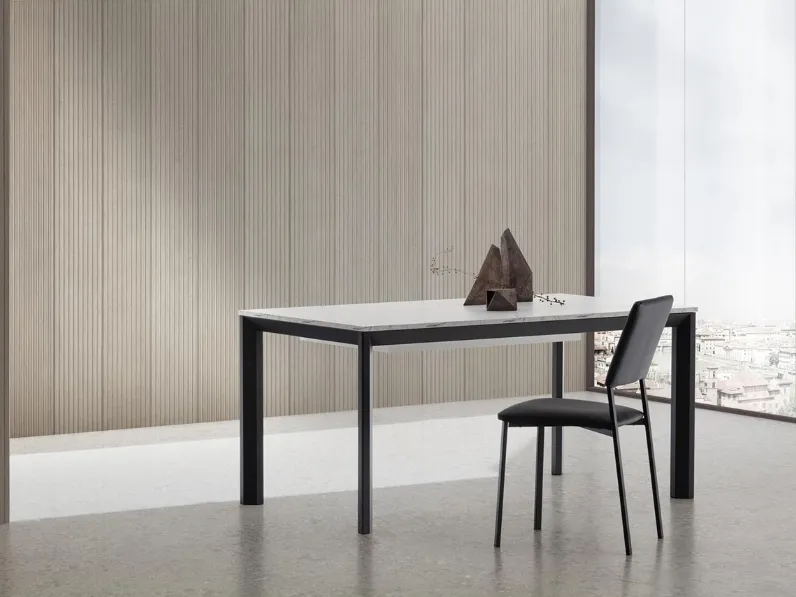 Tavolo allungabile Ricky Super Rettangolare con top in HPL e base in alluminio di La Primavera