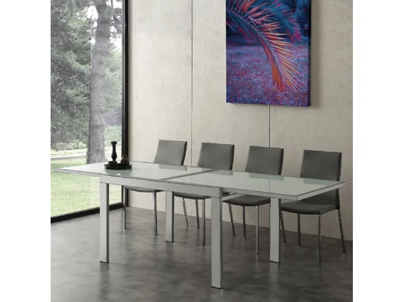 Tavolo allungabile Space in vetro temperato serigrafato con struttura in metallo verniciato alluminio di La Seggiola