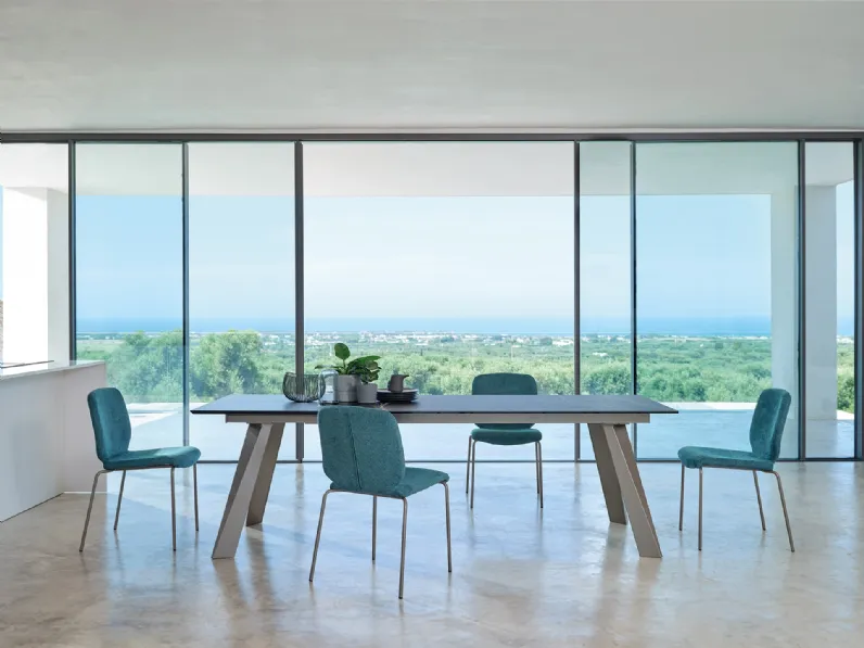 Tavolo allungabile Levante T54 con top in ceramica di Friulsedie