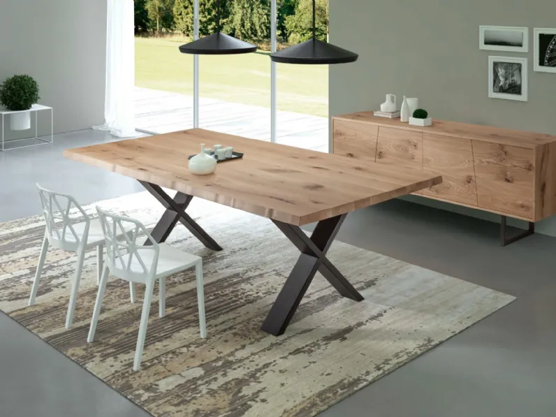 Tavolo Malìa Rovere e Metallo di Casa d'Oro