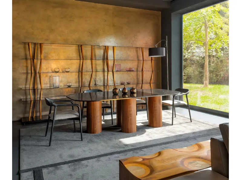 Tavolo Marina con top in marmo e base in legno di Horm