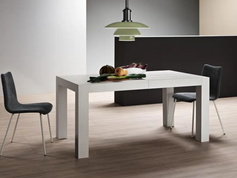 Tavolo allungabile Infinity in melaminico Rovere Capri di MaxHome