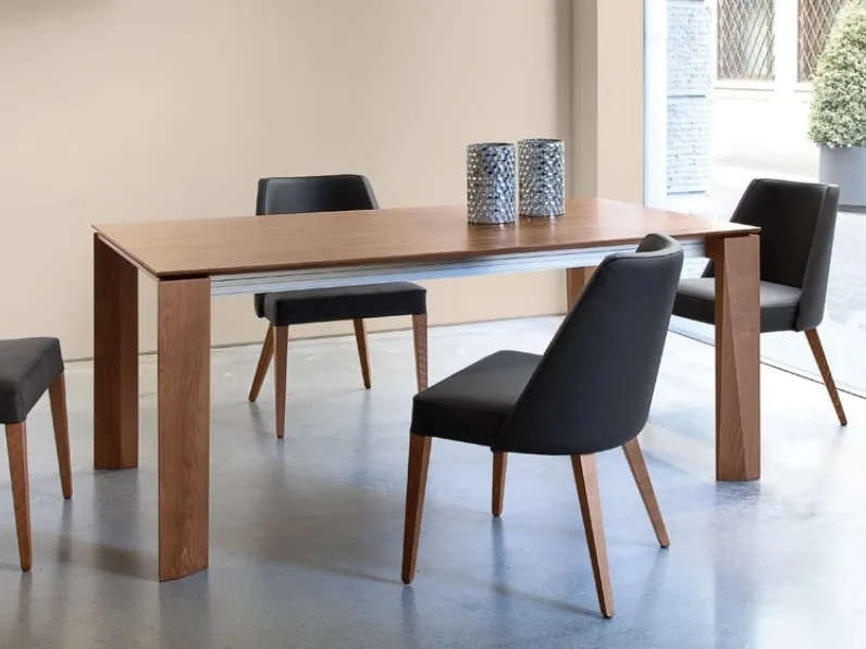 Tavolo allungabile in legno Maxim di Domitalia