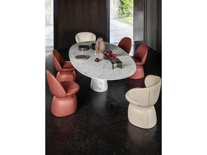 Tavolo Mesa Ellipse di Poltrona Frau