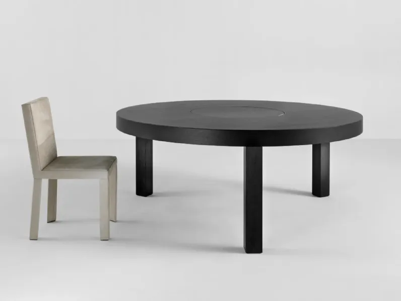 Tavolo rotondo con tre gambe ML 51 in legno speciale Stone Oak Carbone di Laura Meroni