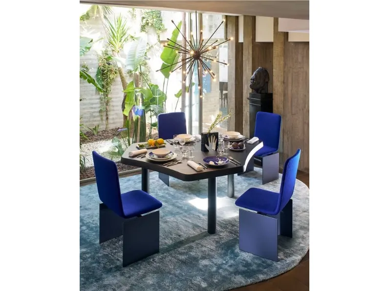 Tavolo irregolare Montparnasse di Cassina