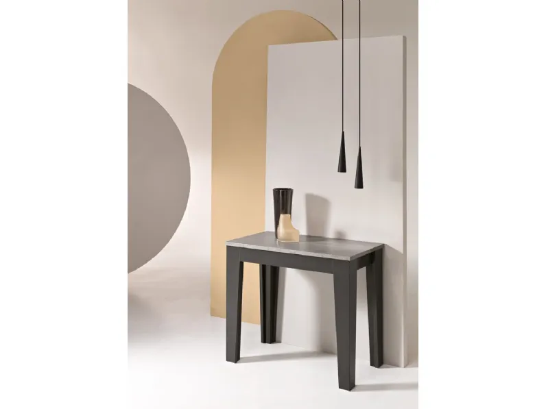 Tavolo Consolle allungabile Nadir finitura cemento di Ikone Casa