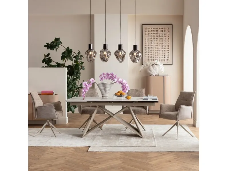 Tavolo Nelly Greige di Kare Design