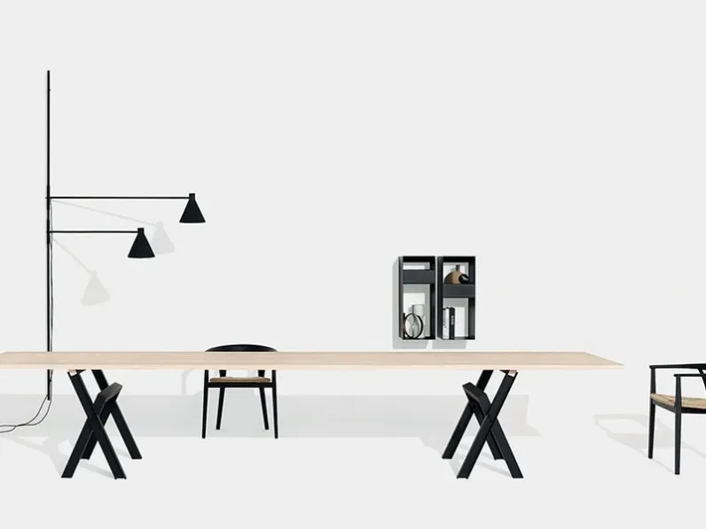 Tavolo NET in legno massello di De Padova