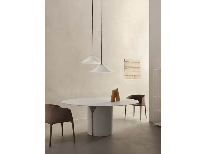 Tavolo in pietra ricostruita NVL Round Table di MDF Italia