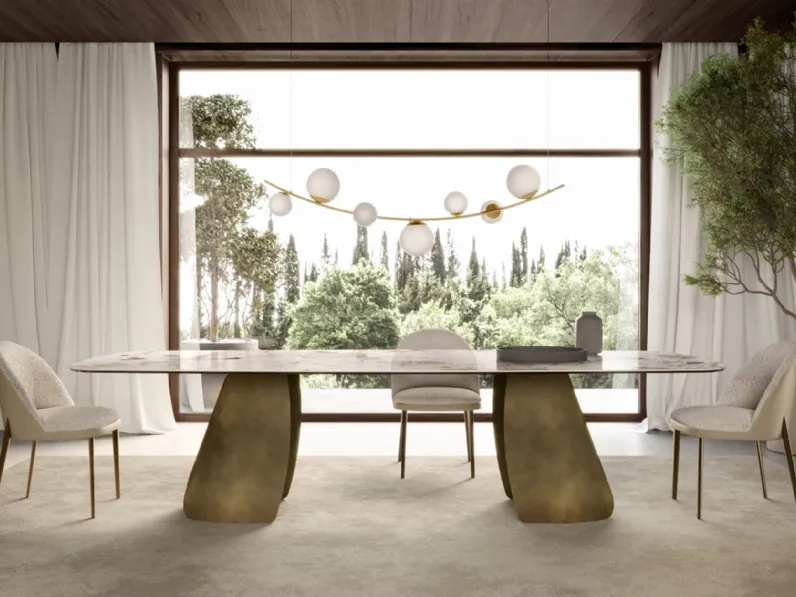 Tavolo Perla con top in ceramica di Eforma