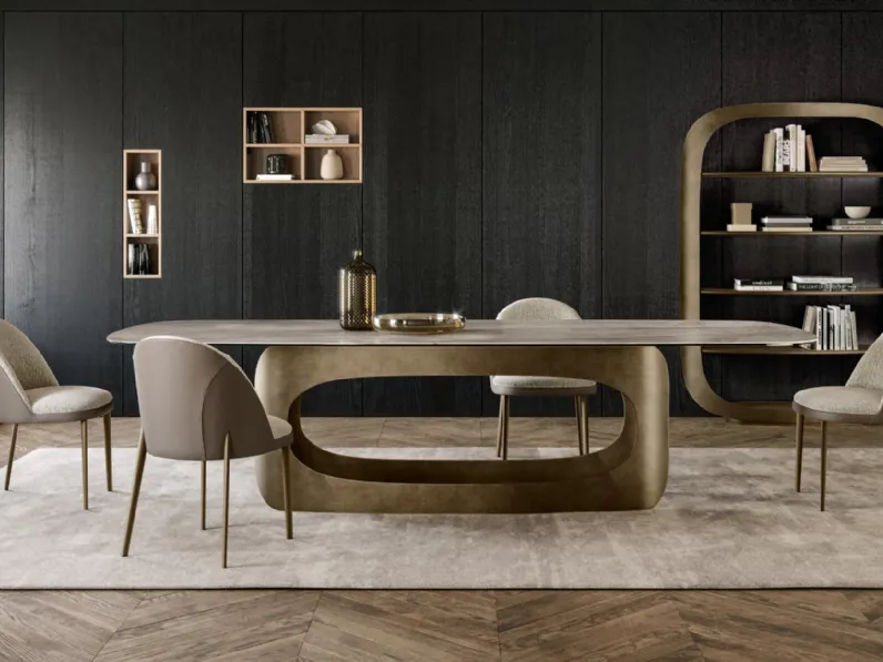 Tavolo Polifemo con top in ceramica di Eforma