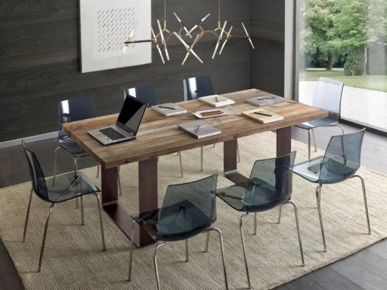 Tavolo con piano in Ontano e gambe in ferro PT 002 - GA 002 di Zanini