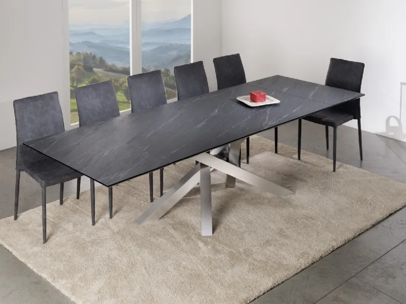 Tavolo rettangolare allungabile Quark Slim con top in laminato e base in alluminio di Gipi Le Sedie