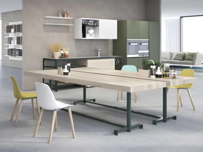 Tavolo in legno Sanmarino di Estel