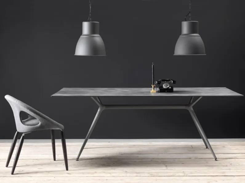 Tavolo Metropolis XL di Scab Design